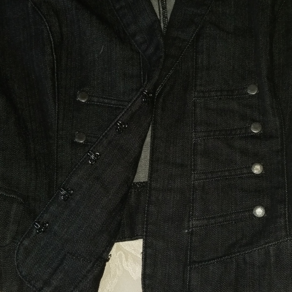 Jean Jacket - Picture 2 of 4